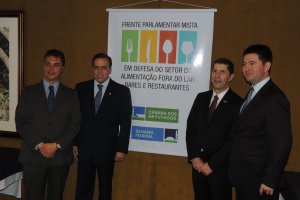 2013 - Lançamento da frente parlamentar em defesa de bares e restaurantes